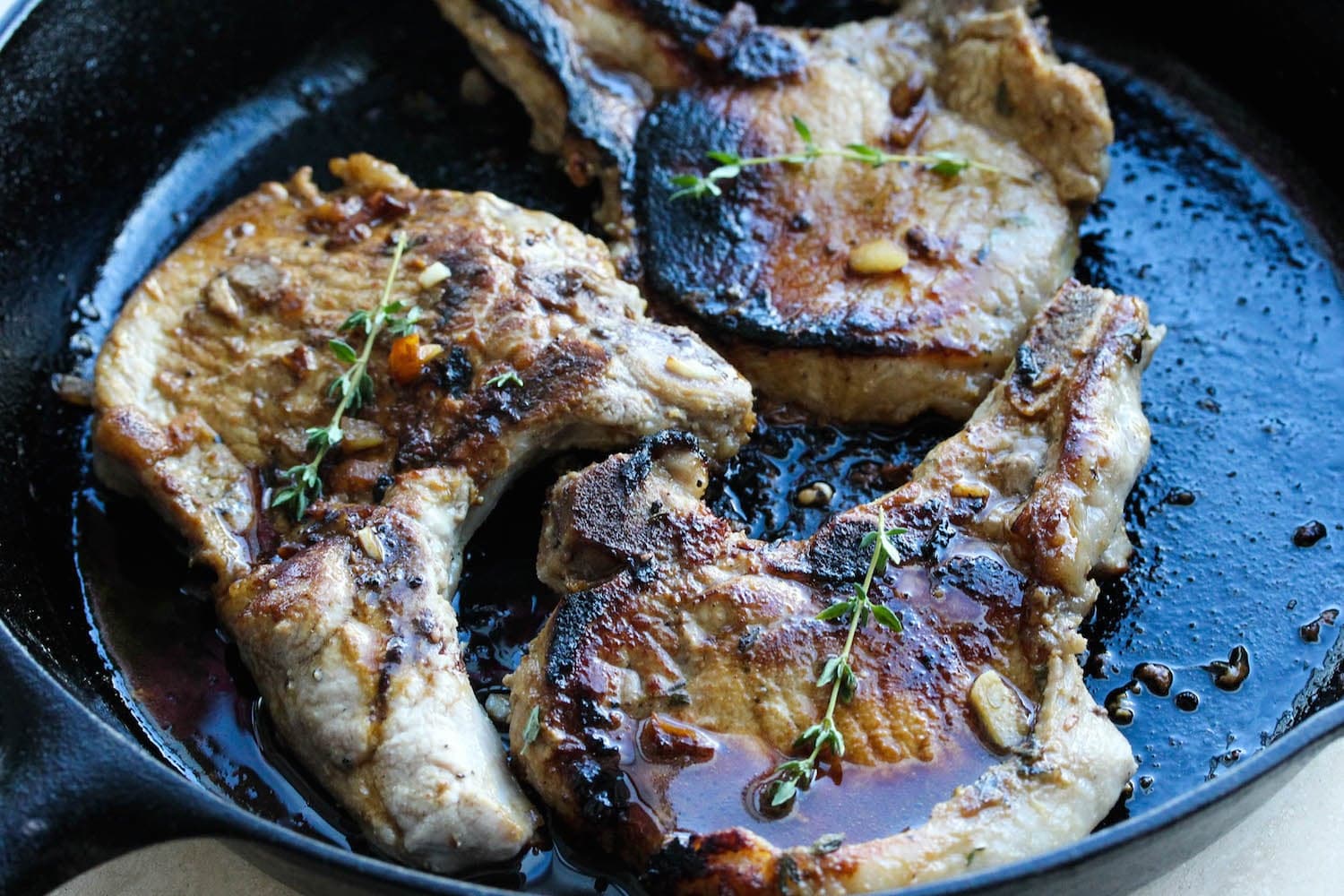 Easy 6-Ingredient Maple Dijon Pork Chops