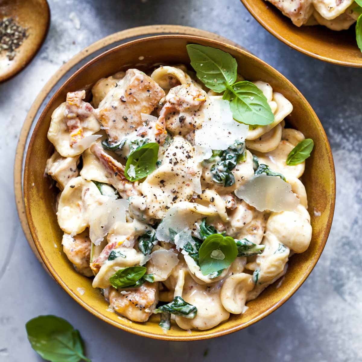 30 Minute Chicken Florentine Pasta