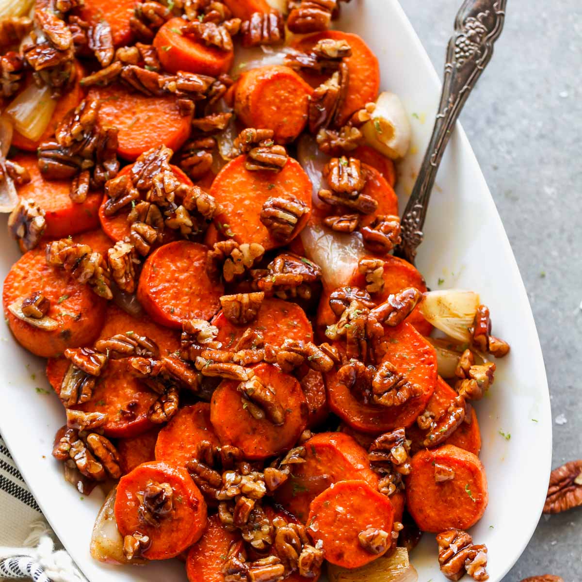 Maple-Pecan Roasted Sweet Potatoes