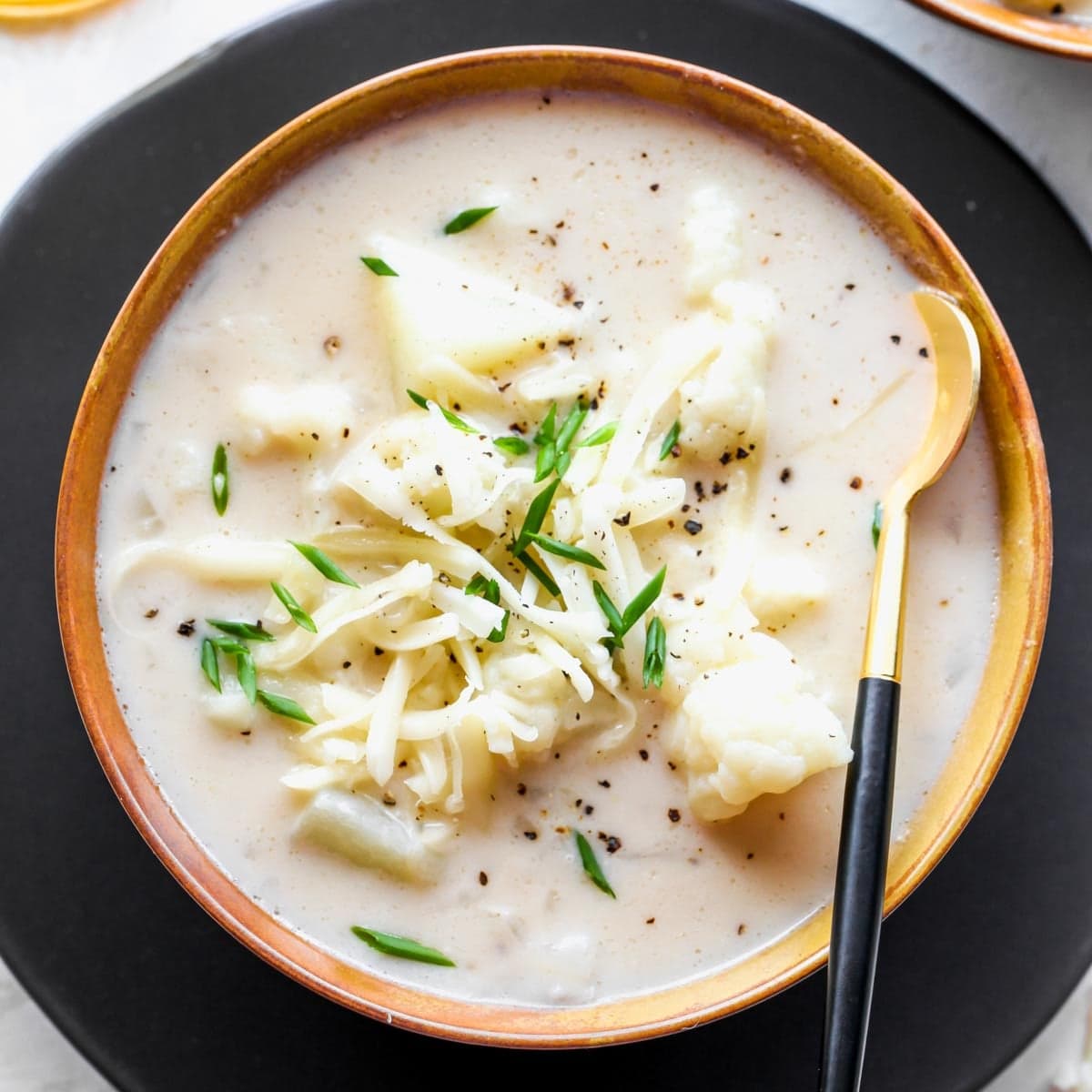 Cheddar Cauliflower Potato Soup