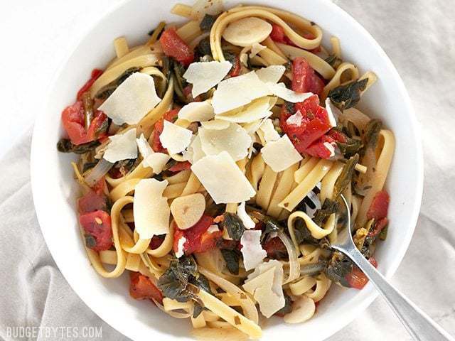 Tomato Spinach One Pot Pasta