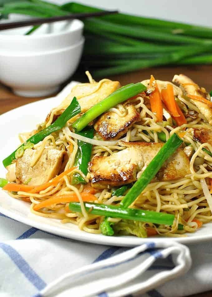Vegetarian Chow Mein
